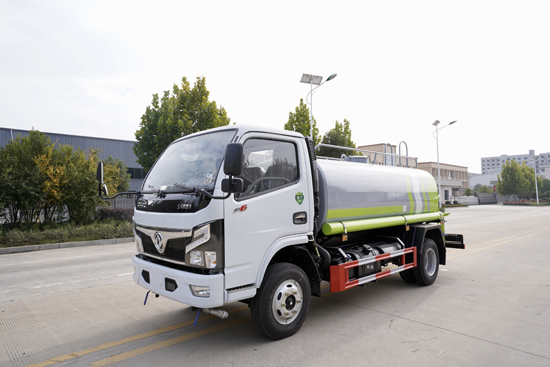 东风福瑞卡国六5方绿化喷洒车