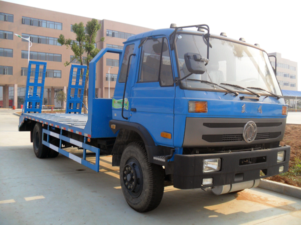 东风145平板运输车