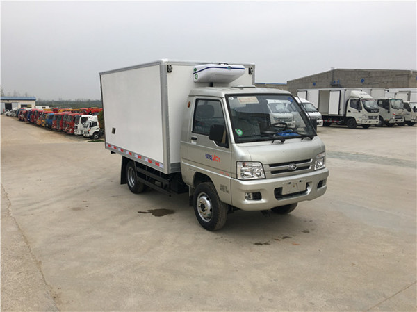 福田驭菱后双轮冷藏车|水果蔬菜配送车