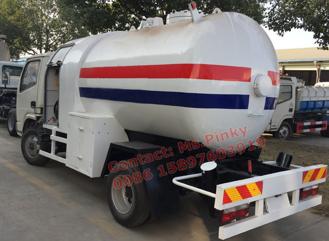 120HP 600P ISUZU LPG Tank Truck With Filling Dispenser 2Tons 