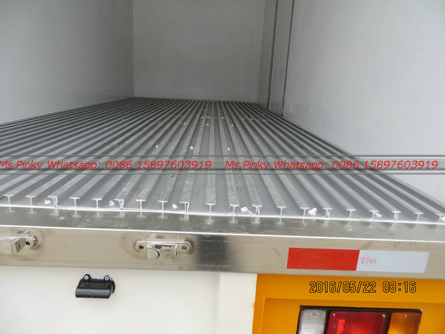 ISUZU 100P Refrigerator Truck 98HP Freezer Trucks 