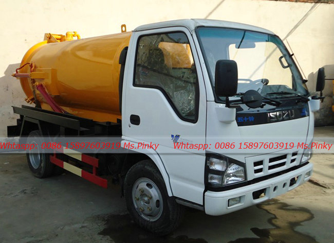 ISUZU Vacuum Trucks 3000Liters to 4000Liters Sewage Suction Truck 