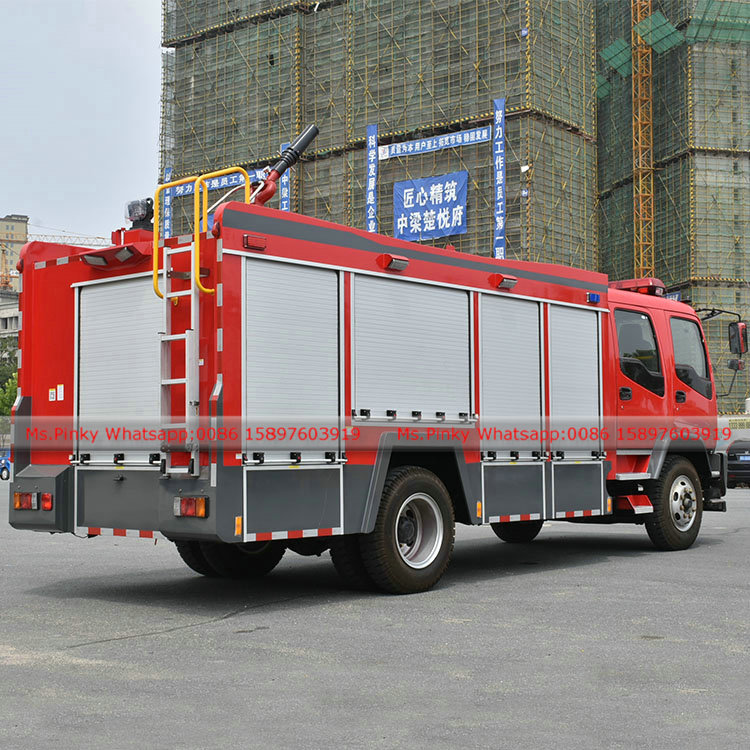 205HP ISUZU FTR Water And Foam Fire Engine Fire Trucks 