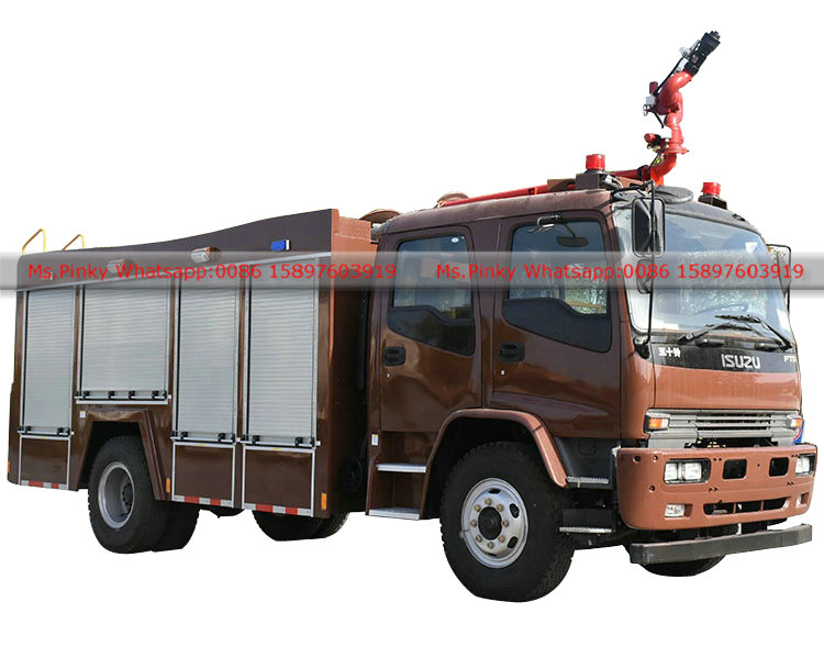 205HP ISUZU FTR Emergency Rescue Fire Fighter Truck With Automatic Fire Monitor 