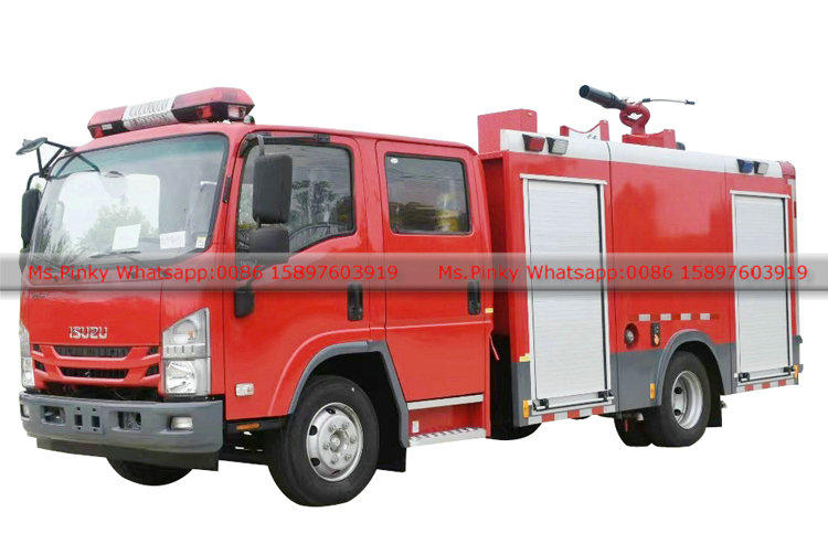 ISUZU ELF Fire Truck.jpg