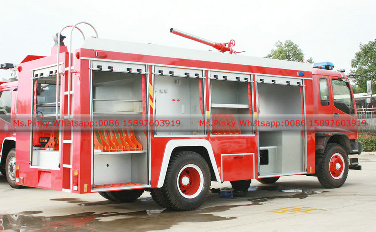 240HP ISUZU FVR Emergency Fire Rescue Truck Fire Engine   