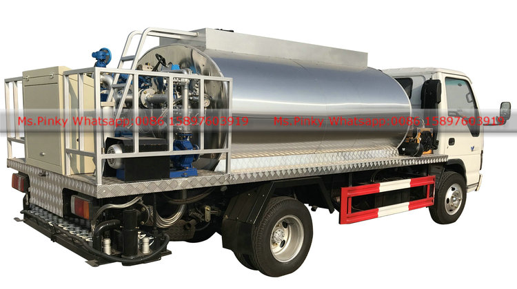 ISUZU Bitumen Sprayer Truck 4000Liters Hot Asphalt Spreader Car
