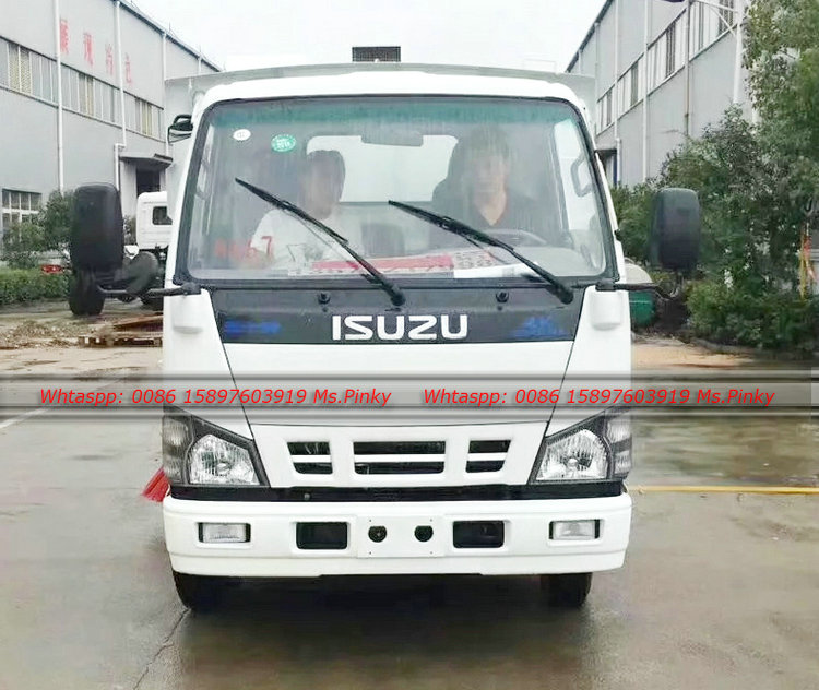 120HP ISUZU Street Sweeper Truck Road Cleaner Vehicle 