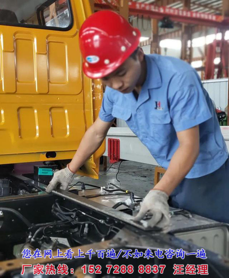 云梯車/云梯升降車/高空運料車/云梯搬家車/云梯登高車/高空云梯作業車/云梯救援車/工程高空上料車