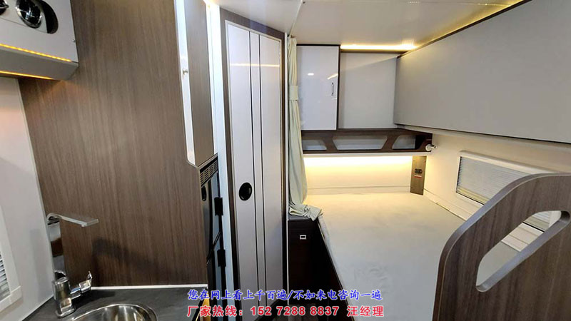 大通V90大額頭C型房車_旅居車