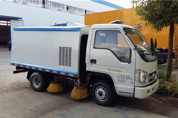 福田時代小型掃路車