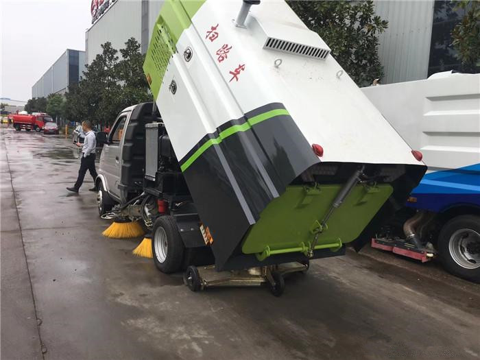 国六长安小型扫路车 国六长安小型扫路车