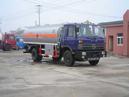 SLS5160GHYE3型化工液体运输车