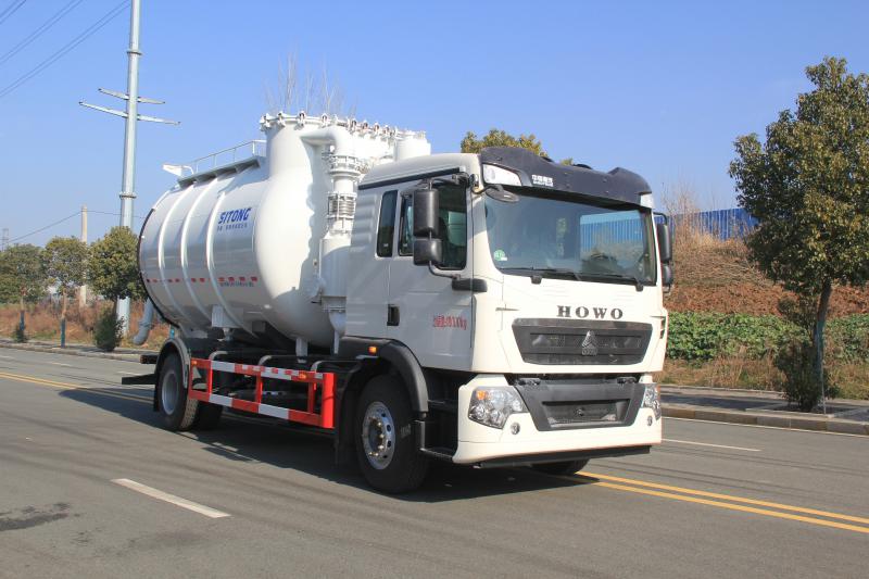豪沃4×2吸引压送车