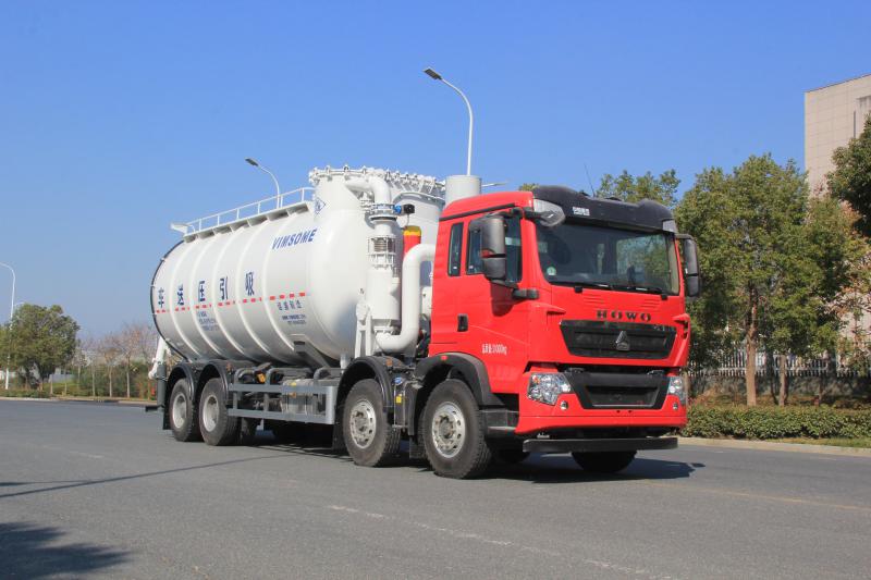豪沃8×4吸引压送车