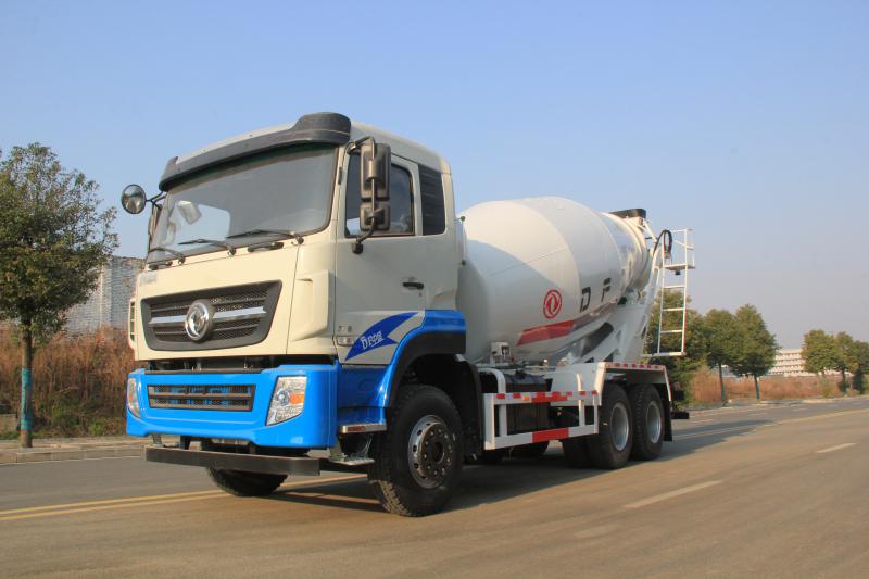 东风6X4搅拌车