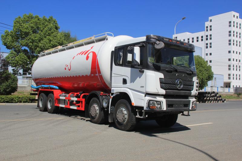 陕汽8X4粉粒物料车
