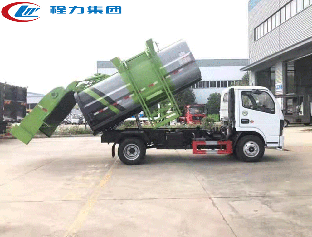 东风多利卡方形餐厨车