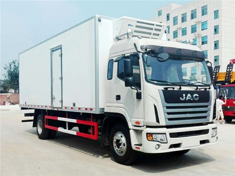 （6.2/7.6米）江淮格尔发K6冷藏车