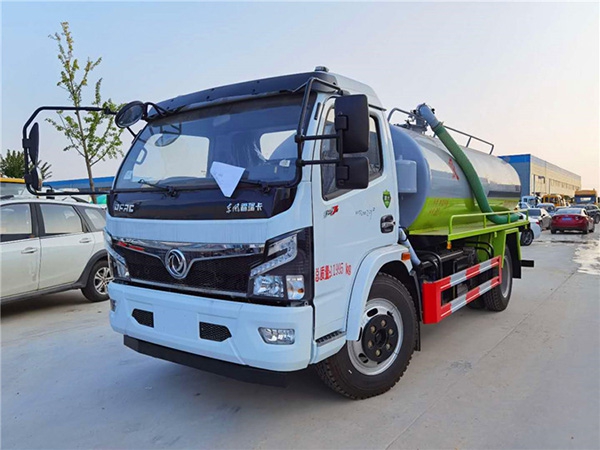 东风国六8m3吸粪车