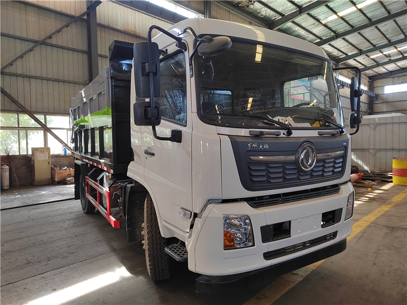 东风天锦国六（15m3）粪污自卸车