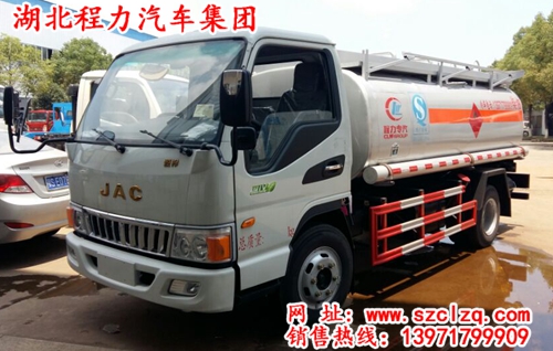 江淮加油車(5立方)