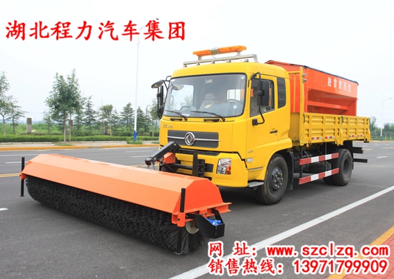东风天锦除雪车