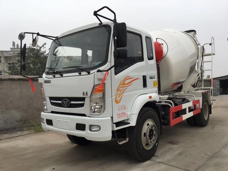 重汽豪曼5方攪拌車