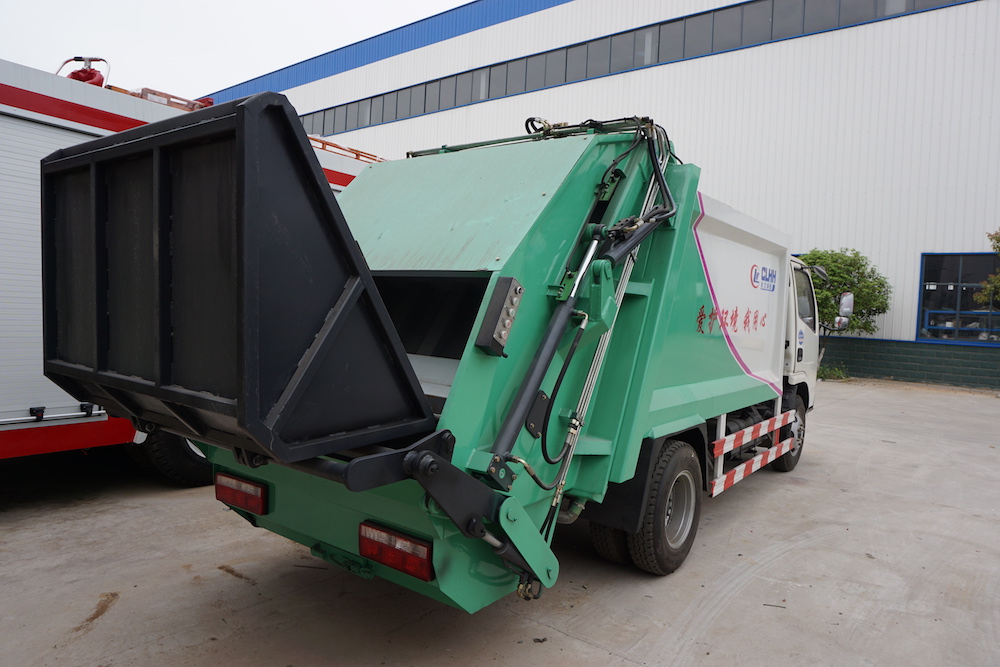 Dongfeng 5CBM