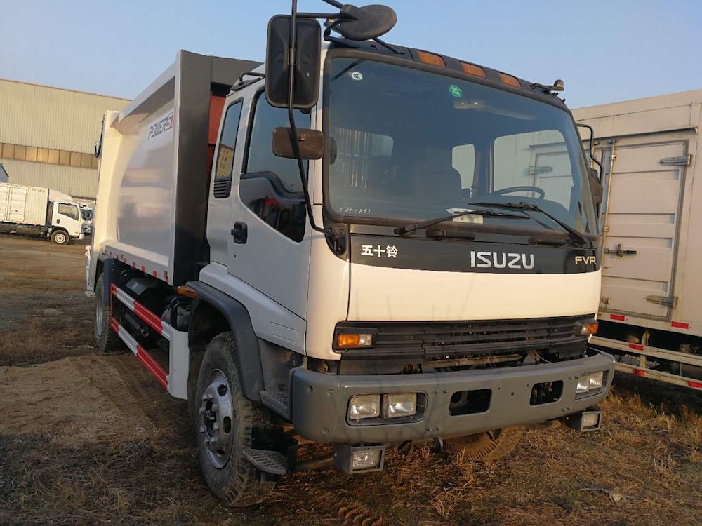 ISUZU 12CBM