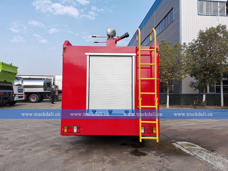 ISUZU 600P Fire Truck