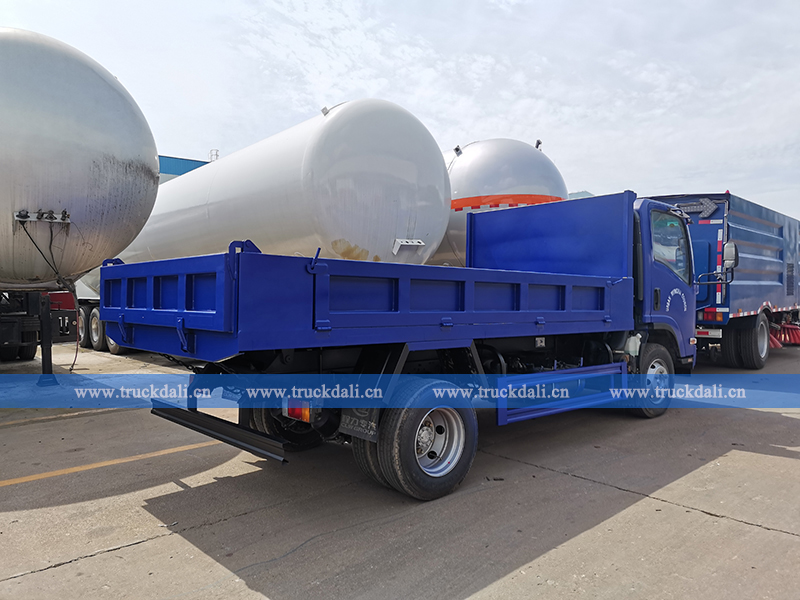 ISUZU 100P 3T Dump Truck