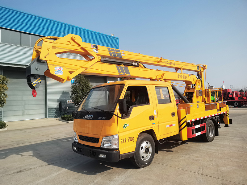 JMC 493 17.5M Aerial Work Truck