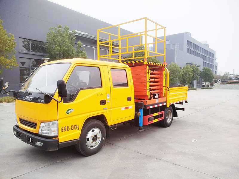 JMC 12M Aerial platform Truck