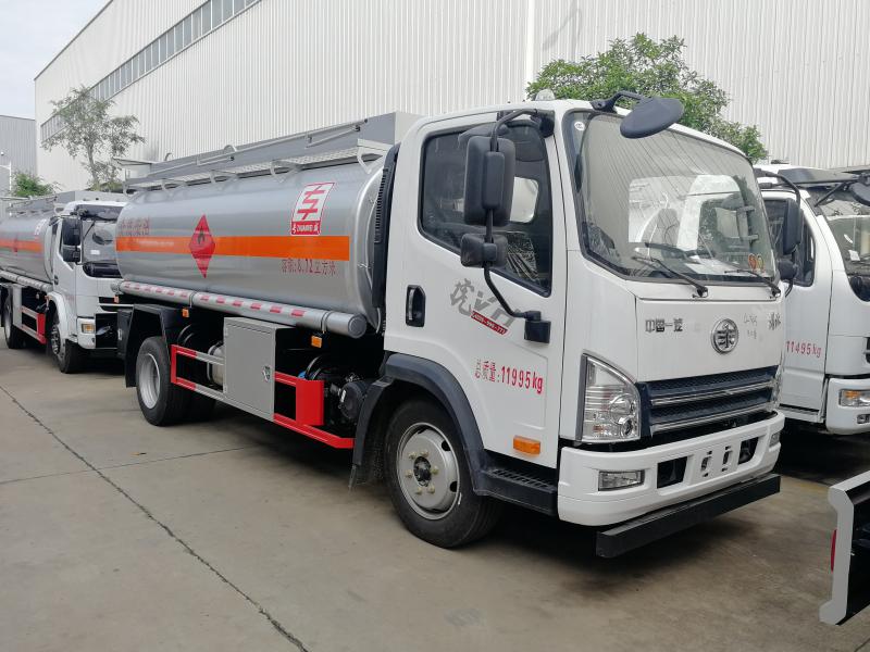 解放10方加油车