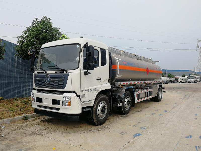 东风天锦20方铝合金运油车