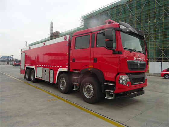 CLW5420GXFSG250/H水罐消防车