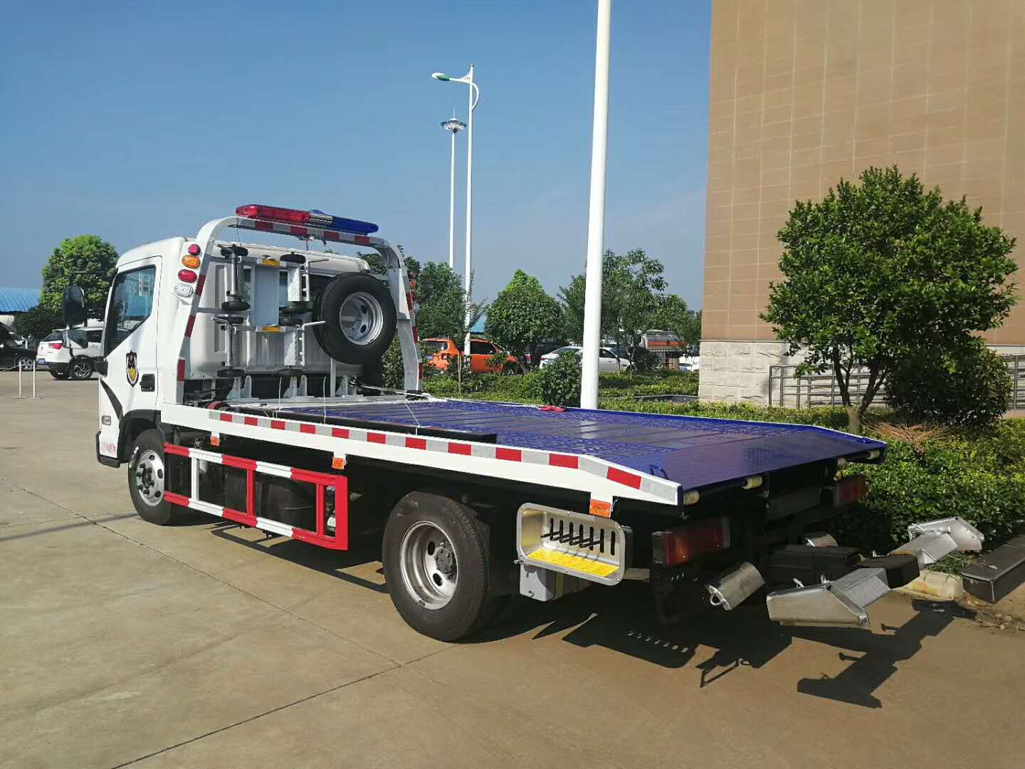盛圖清障車4.jpg
