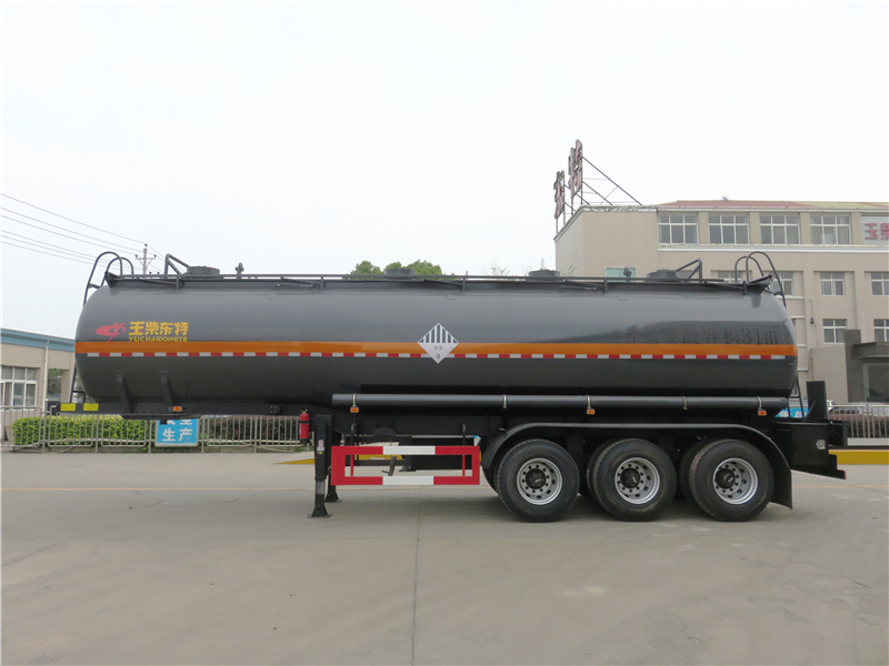 31噸液態廢棄物運輸槽罐車