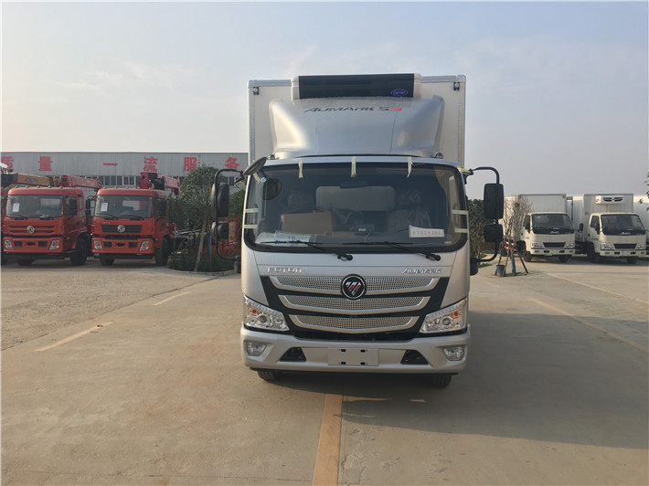 福田欧马可S3肉钩冷藏车（4米）