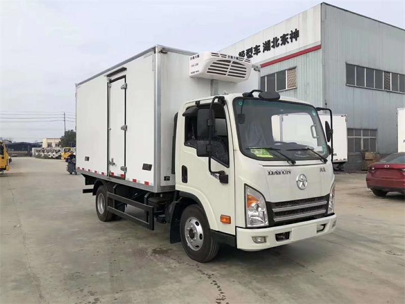 国六大运冷藏车