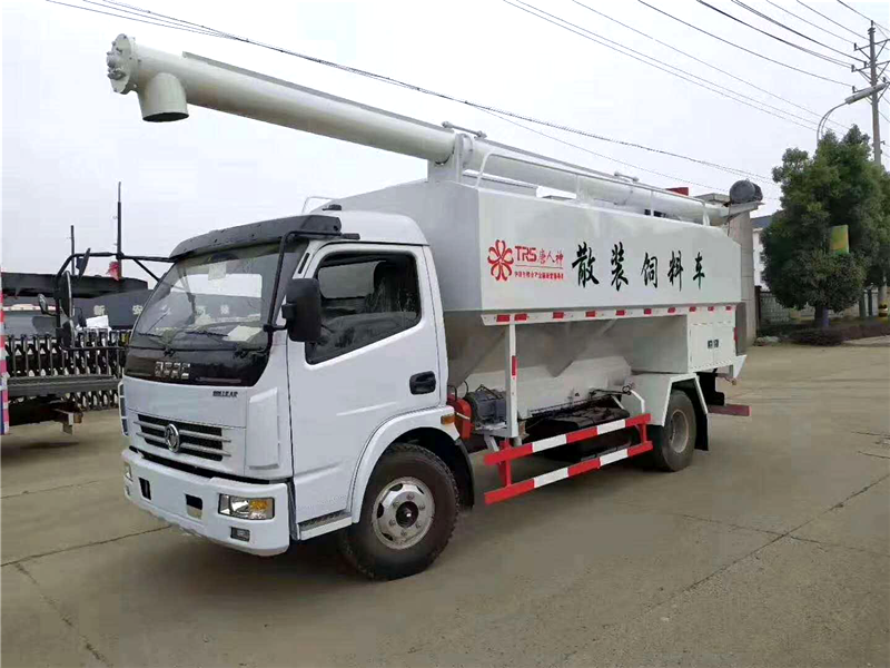 12方东风多利卡D7散装饲料车