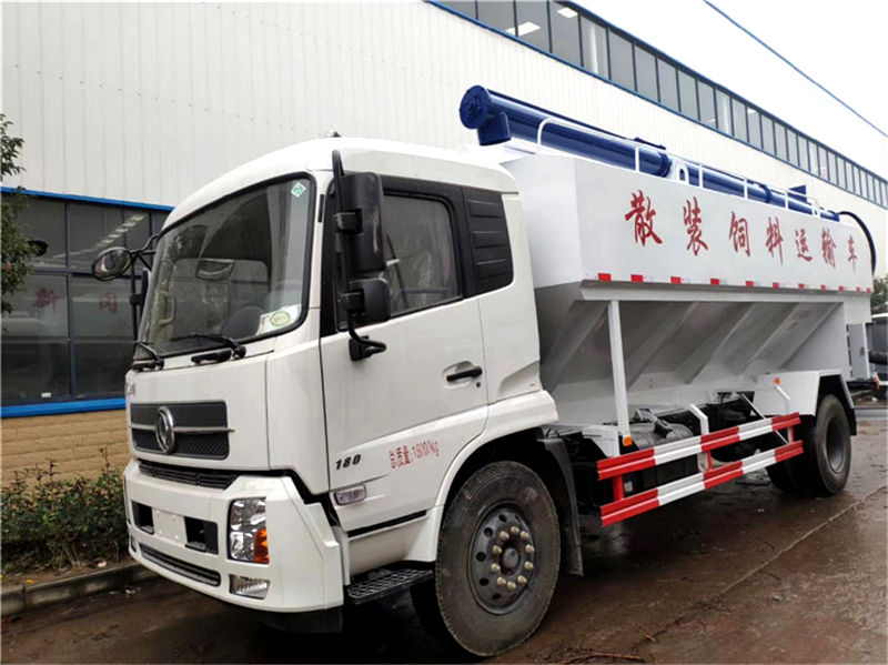 东风天锦22方散装饲料车