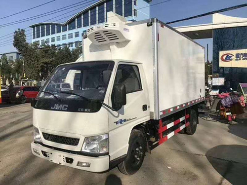 江鈴4.2米冷藏車