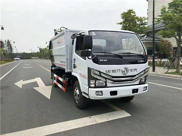 东风国六湿垃圾运输车