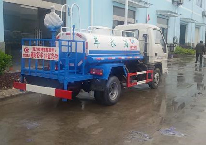 福田康瑞5方洒水车|时代领航5方喷洒车