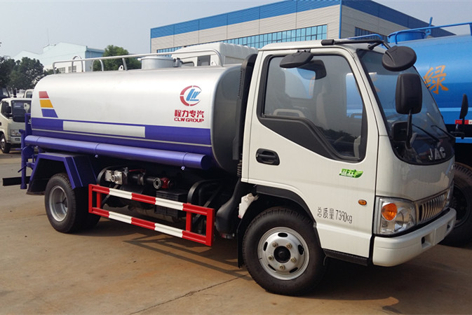 江淮康铃5方洒水车|国五绿化喷洒车