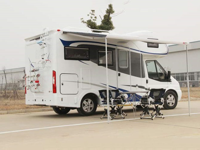 新世代全顺C型房车|程力旅居车