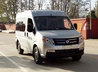 东风御风短轴中顶房车/程力旅居车