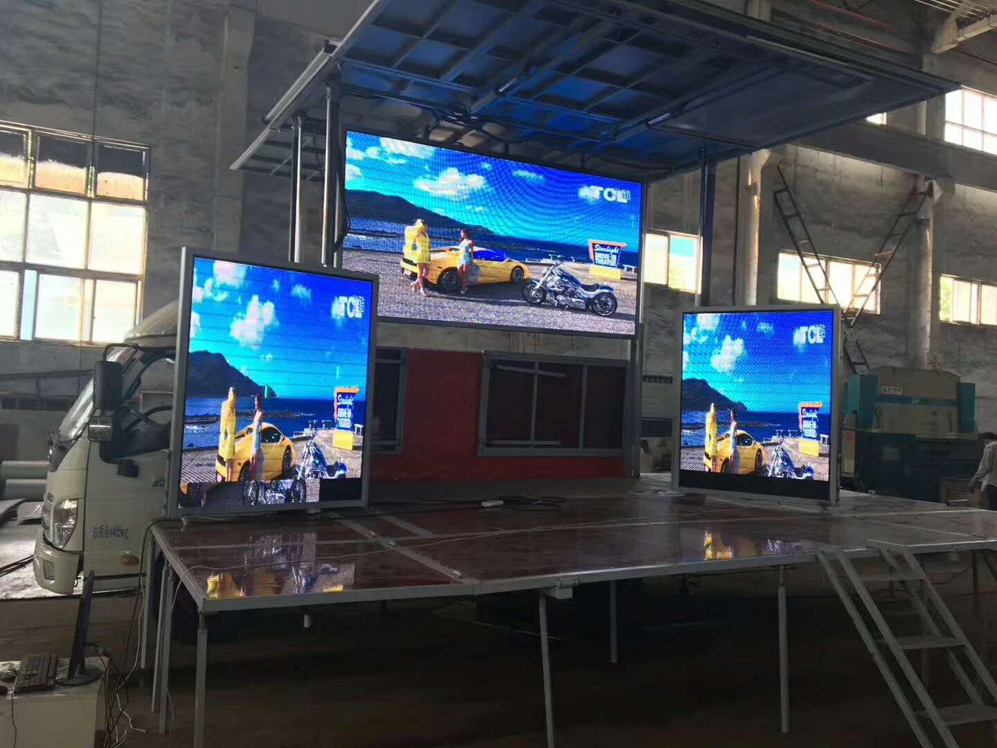 江淮国六舞台车